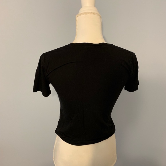 Black tee shirt - Picture 2 of 2